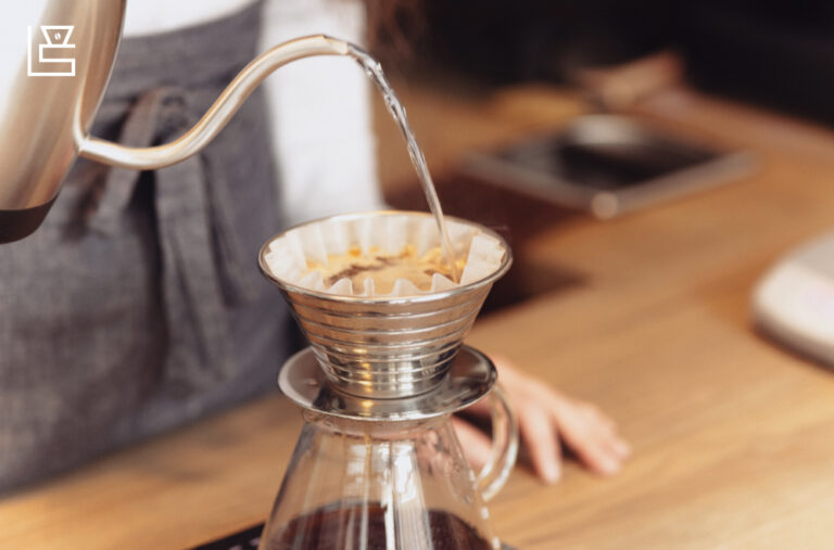 手沖咖啡指南｜手沖咖啡特色、器具、沖泡技巧、沖泡6步驟總整理